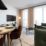 アパート 2homerent Garbary 5