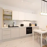 2homerent Garbary 5 アパート *