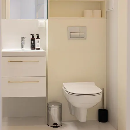 Daire 2homerent Garbary 5 *