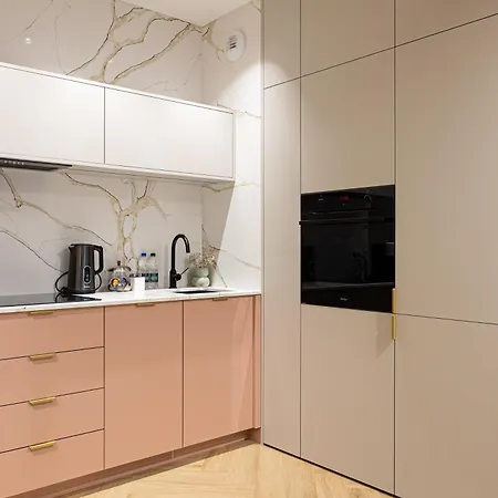 Daire 2homerent Garbary 5 *
