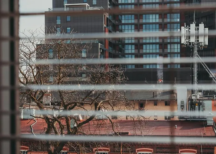 2homerent Garbary 5 Apartment