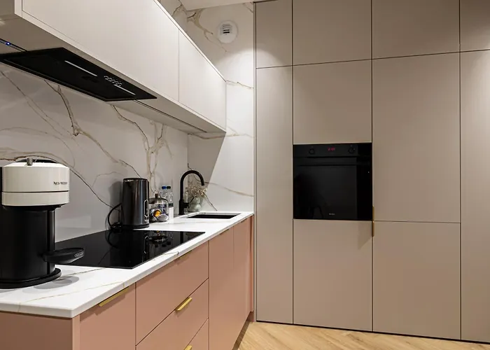 Apartman 2homerent Garbary 5 *